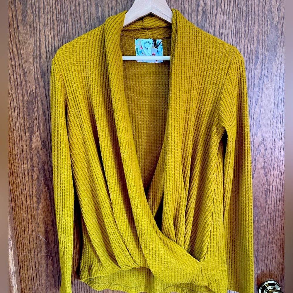 Anthropologie Akemi + Kin Mustard Woodruff Waffle Wrap Around Top size S